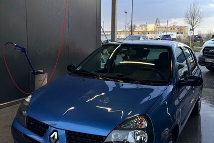 Renault Clio 165.500 km 1.300 &euro; Gießen 35392