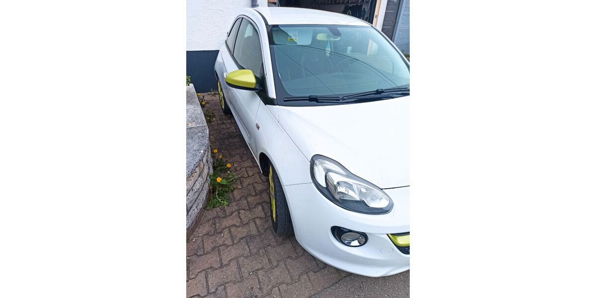 Opel Adam 99.000 km 7.500 &euro; Wolfertschwenden 87787