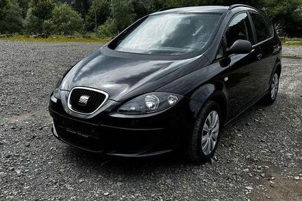 Seat Altea 100.000 km 3.290 &euro; kiel 24103