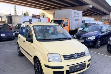 Fiat Panda 184.000 km 850 &euro; München 81825