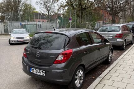 Opel Corsa 105.260 km 3.890 &euro; Rosenheim 83026