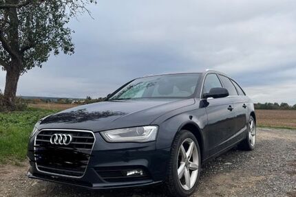 Audi A4 140.000 km 12.500 € Wolfhagen 34466