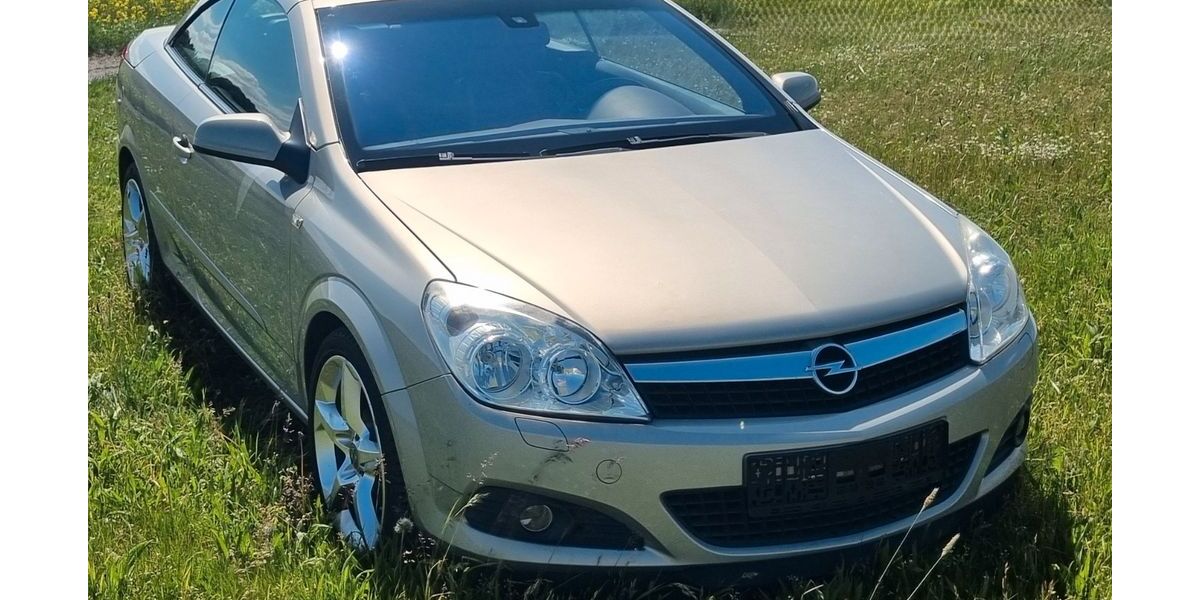 Opel Astra 218.863 km 4.499 € Wachau 01454
