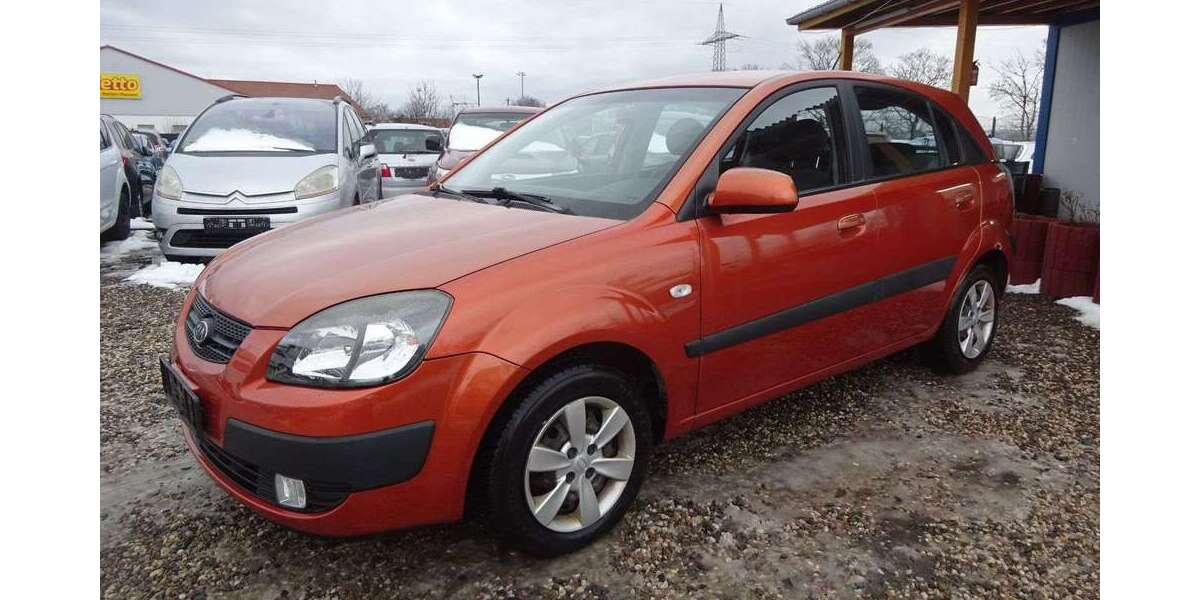 Kia Rio 209.800 km 1.000 &euro; Dresden 01219