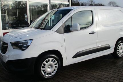 Opel Combo 188.000 km 12.765 &euro; Rügland 91622