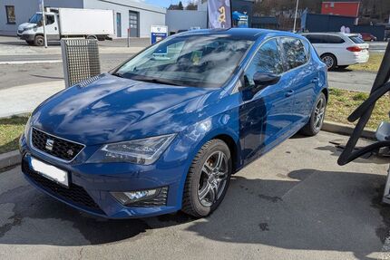 Seat Leon 66.100 km 13.990 &euro; Plauen 08529