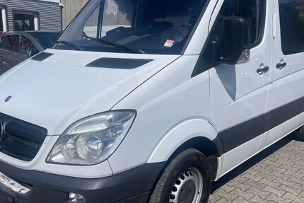 Mercedes-Benz Sprinter 179.000 km 11.900 &euro; Hamburg 20097