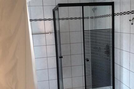 Großzügige 2-Zimmer Wohnung + Doppelgarage: 90qm in BLB 2 zimmer