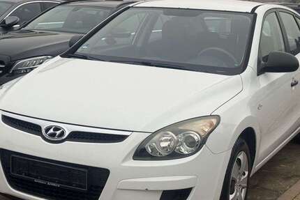 Hyundai i30 178.000 km 2.999 € Gundelsheim 74831