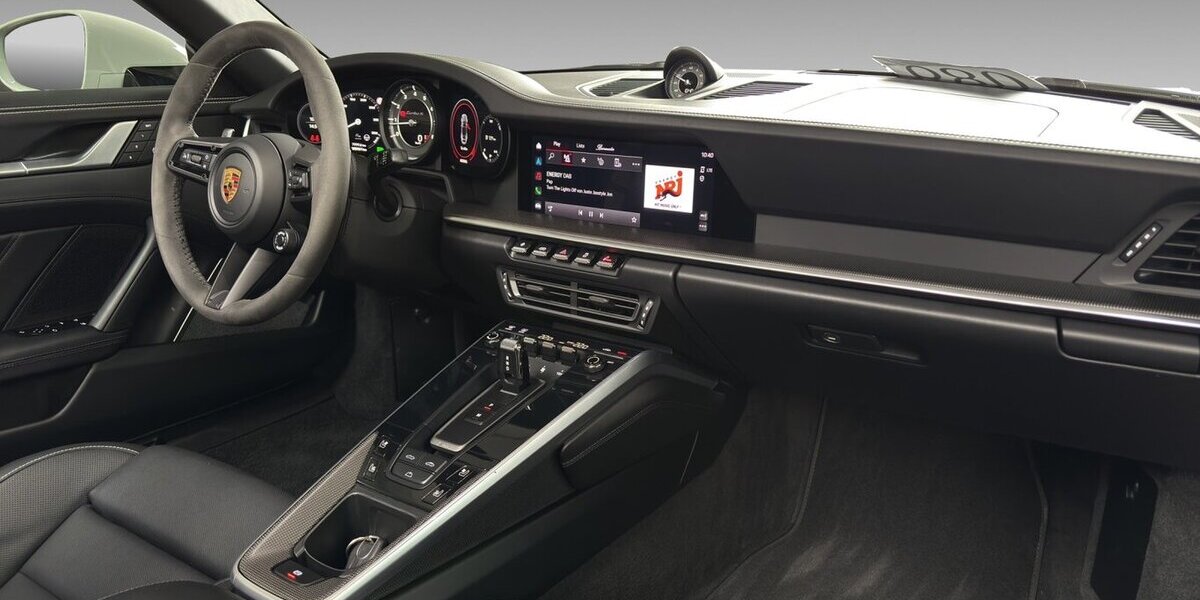Porsche 911 992 Turbo S Burm Approved Aero Matrix 105.961 km 186.900 &euro; Wuppertal 42327