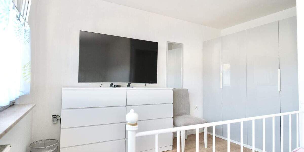 Reihenmittelhaus Neuss Gnadental - 5 Zimmer, 79 m&sup2;, 349.000&euro; | Angebot:24825870