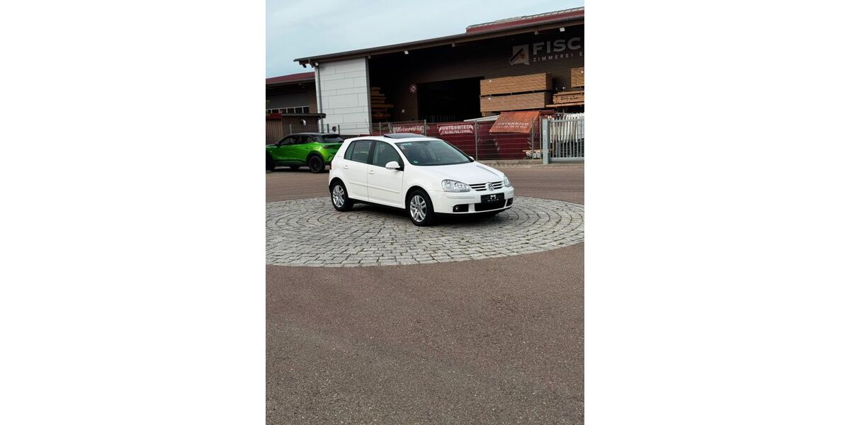 VW Golf 210.000 km 3.899 &euro; Eurasburg 86495