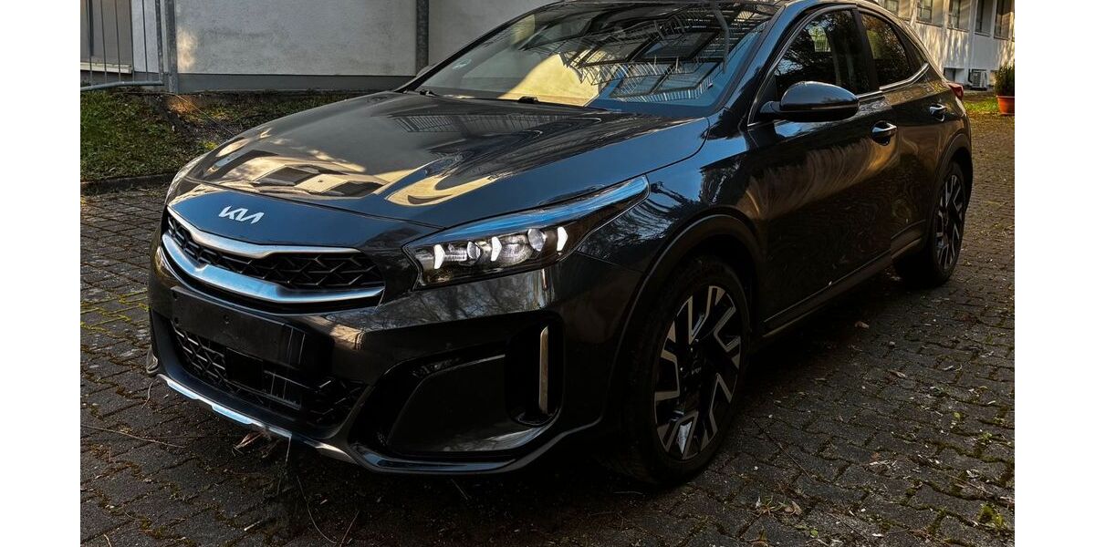 Kia XCeed 22.000 km 18.700 &euro; Königswinter 53639