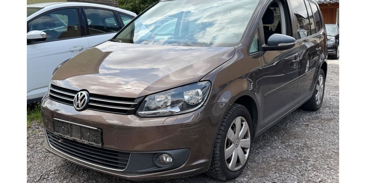 VW Touran 161.000 km 4.490 &euro; Eisenberg 67304