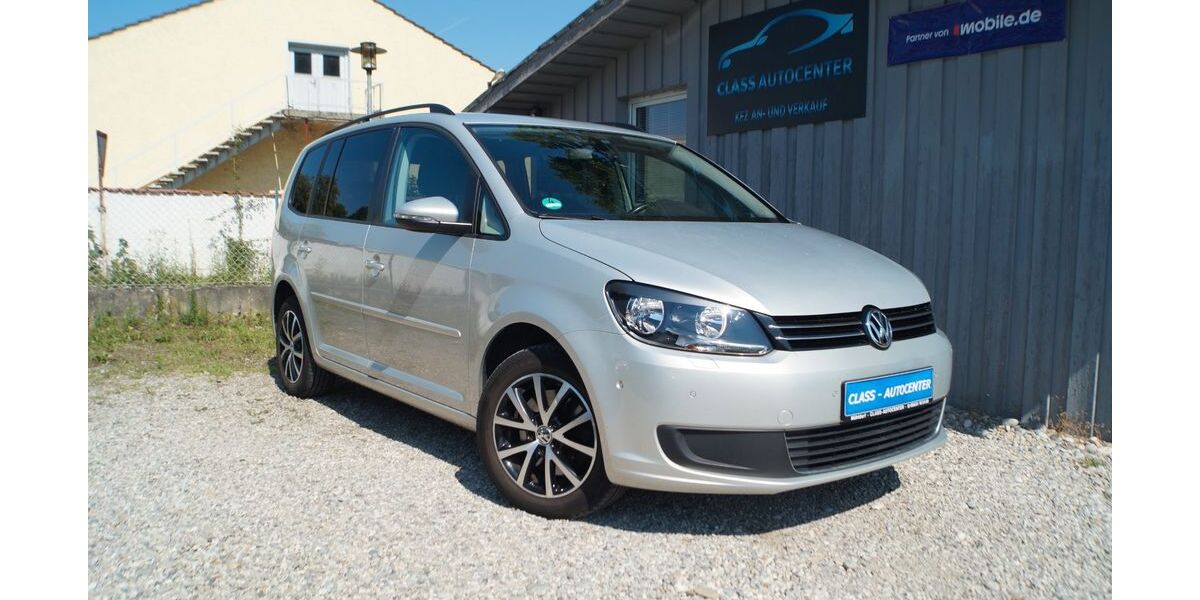 VW Touran 128.000 km 9.450 &euro; Mühldorf am Inn 84453