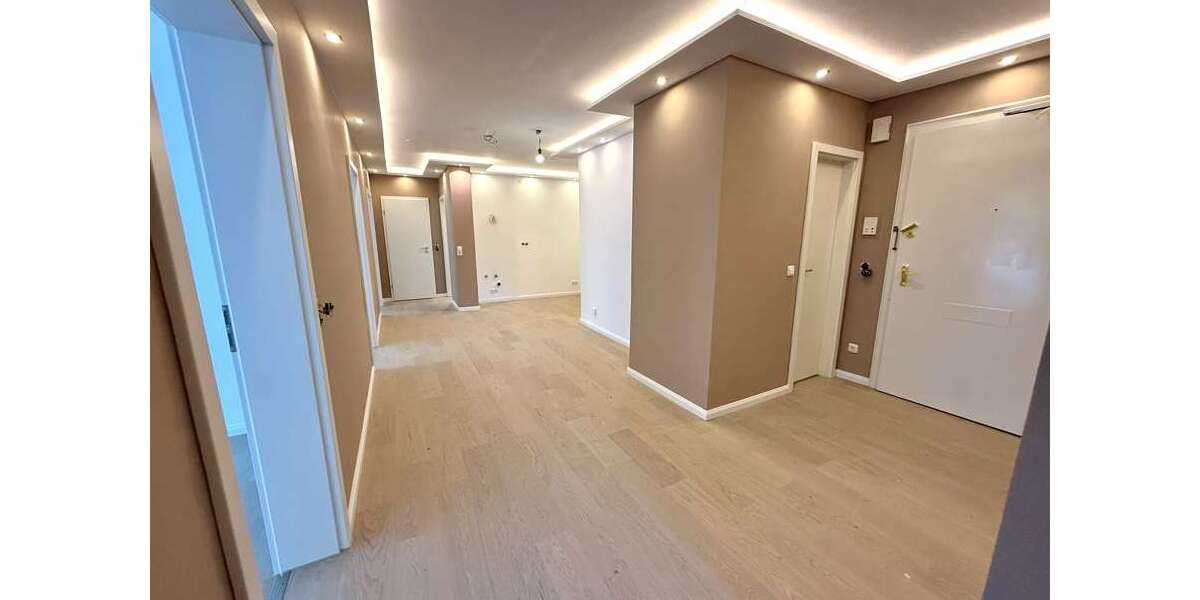 Etagenwohnung München Bogenhausen - 5 Zimmer, 143 m&sup2;, 950.000&euro; | Angebot:27120210