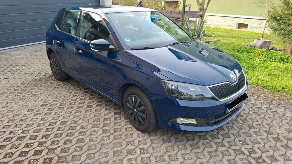 Skoda Fabia 78.500 km 6.800 &euro; Lichtenstein 09350