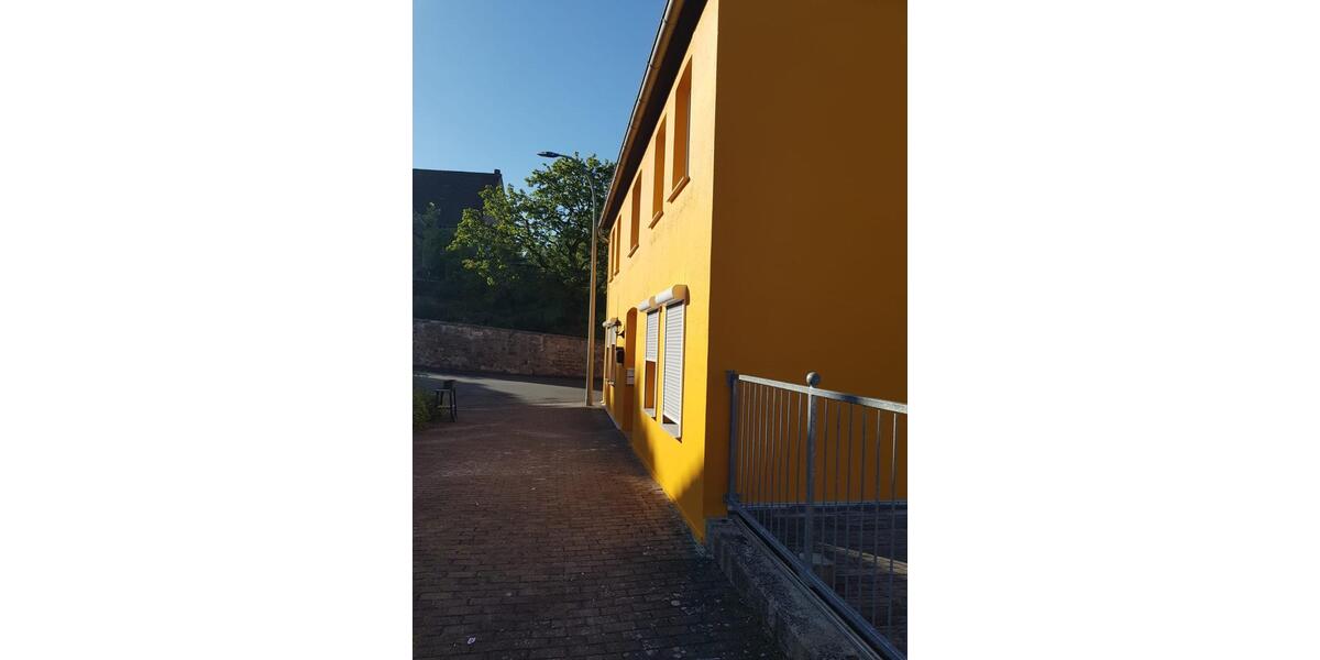 Erdgeschoßwohnung Marsberg - 3 Zimmer, 85 m&sup2;, 720&euro; | Angebot:25286265