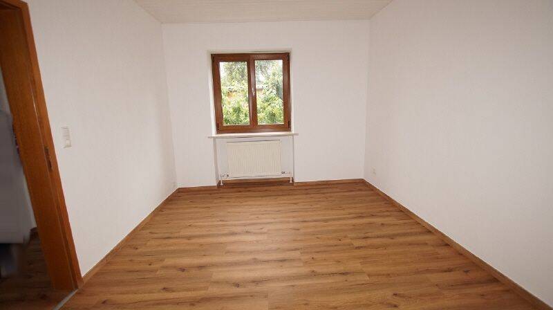 Etagenwohnung Straubing Frauenbrünnl - 3 Zimmer, 90 m&sup2;, 650&euro; | Angebot:26904240