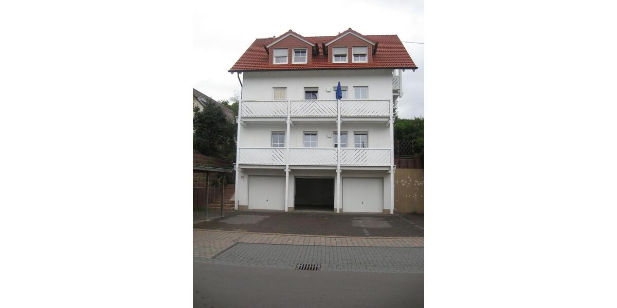 88m² Wohnung, gute Raumaufteilung, Stellplatz + Garage 4 zimmer