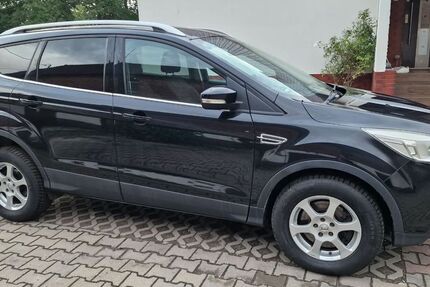 Ford Kuga 219.000 km 6.300 &euro; Guben 03172