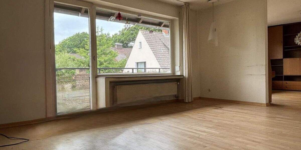 Einfamilienhaus Bramsche - 8 Zimmer, 227 m&sup2;, 370.000&euro; | Angebot:25743259