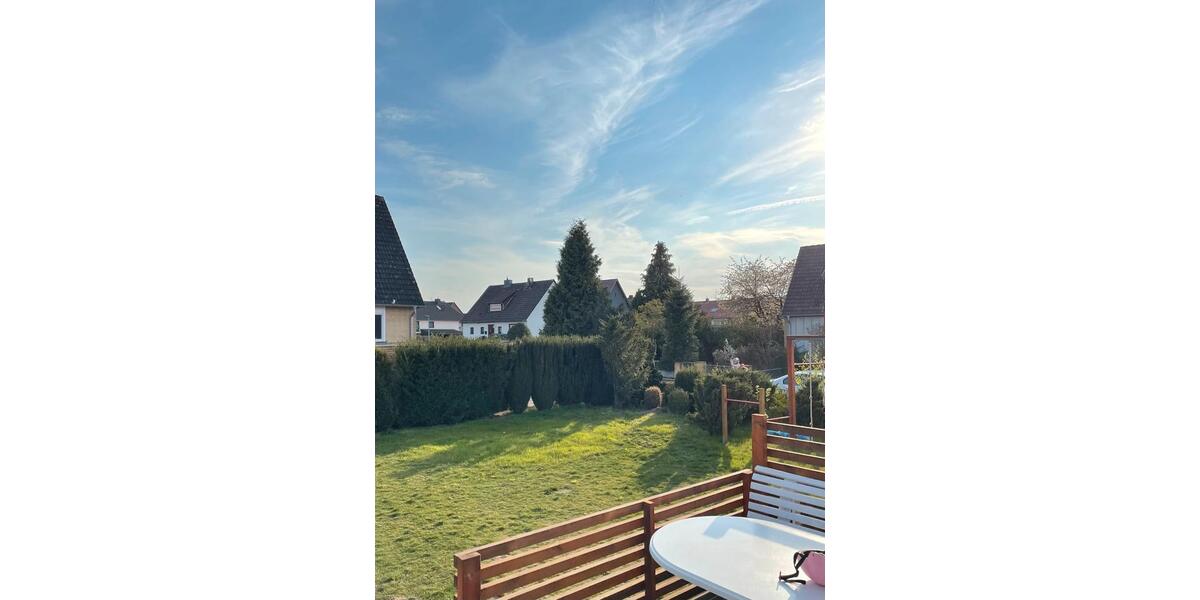 Großzügiges Einfamilienhaus mit Traumgarten und Anliegerwohnung 7 zimmer