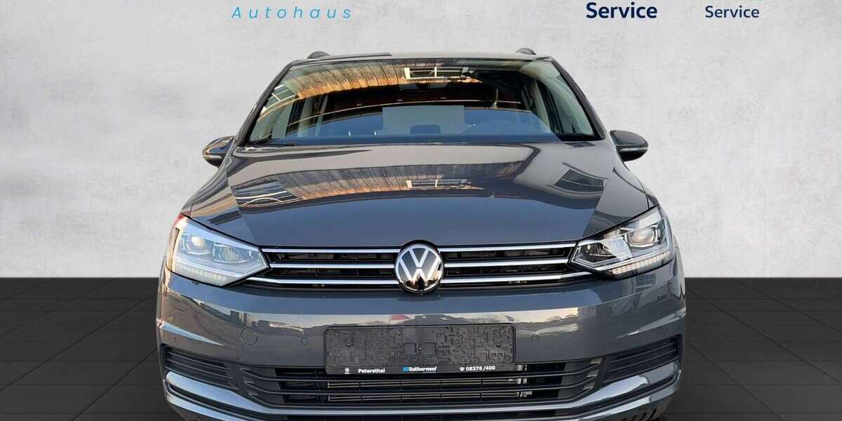VW Touran 8.500 km 34.900 &euro; Oy-Mittelberg 87466