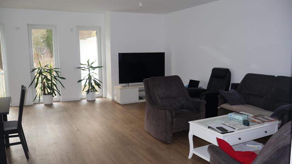 Erdgeschoßwohnung Bad Neuenahr-Ahrweiler Ahrweiler - 3 Zimmer, 110 m&sup2;, 1.100&euro; | Angebot:24853916
