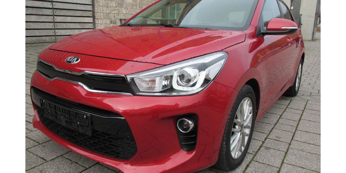 Kia Rio 129.524 km 6.850 € Würzburg 97080