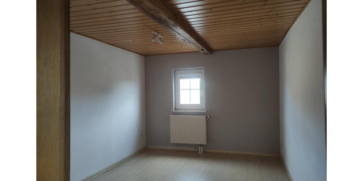 Etagenwohnung Burkardroth - 4 Zimmer, 89 m&sup2;, 550&euro; | Angebot:24465468