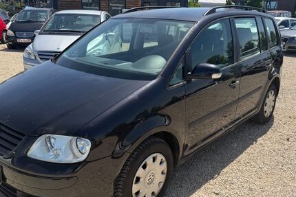 VW Touran 275.000 km 1.790 &euro; Singen 78224