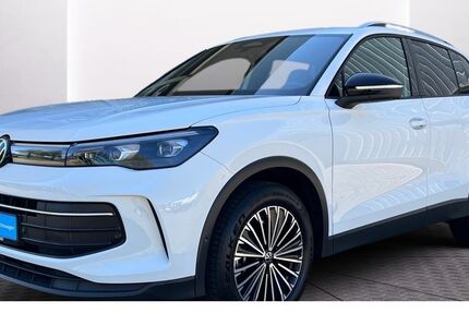 VW Tiguan 24.138 km 37.989 &euro; Artern 06556