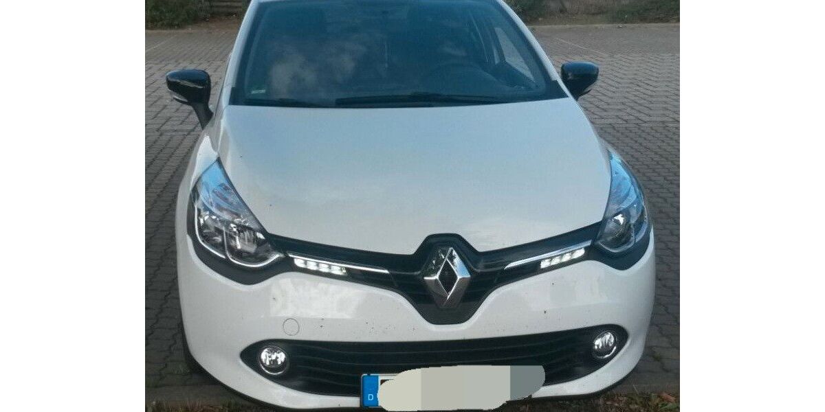 Renault Clio 185.000 km 6.500 &euro; Riesa 01589