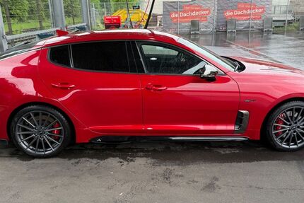Kia Stinger 39.500 km 28.499 &euro; Köln 51061