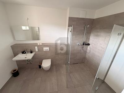 WASSERNÄHE & GROßER BALKON MIT KOMFORT - Etagenwohnung Berlin-Grünau Grünau | Angebot:27093403