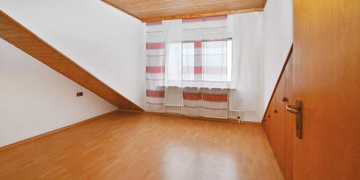 Reihenmittelhaus Schauenburg / Hoof Hoof - 6 Zimmer, 139 m&sup2;, 235.000&euro; | Angebot:25156339