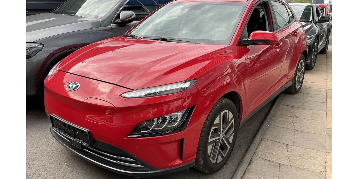 Hyundai KONA 37.816 km 23.900 &euro; Eitorf 53783