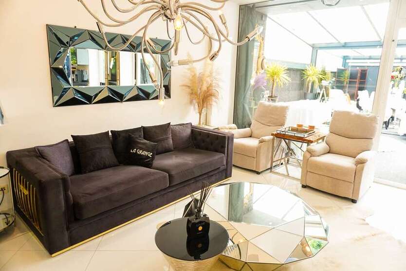 Haus zum Kaufen in Düsseldorf 525.000 € 125 m²