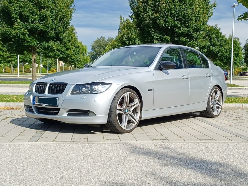 BMW E90