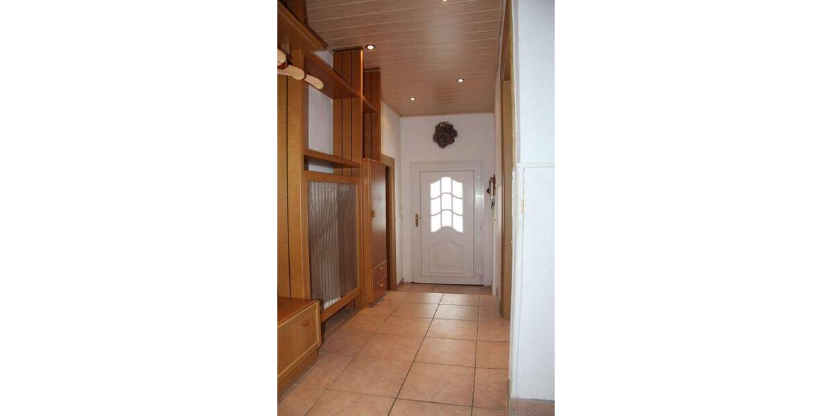 Mehrfamilienhaus, Wohnhaus Schlitz - 6 Zimmer, 115 m&sup2;, 125.000&euro; | Angebot:25424607