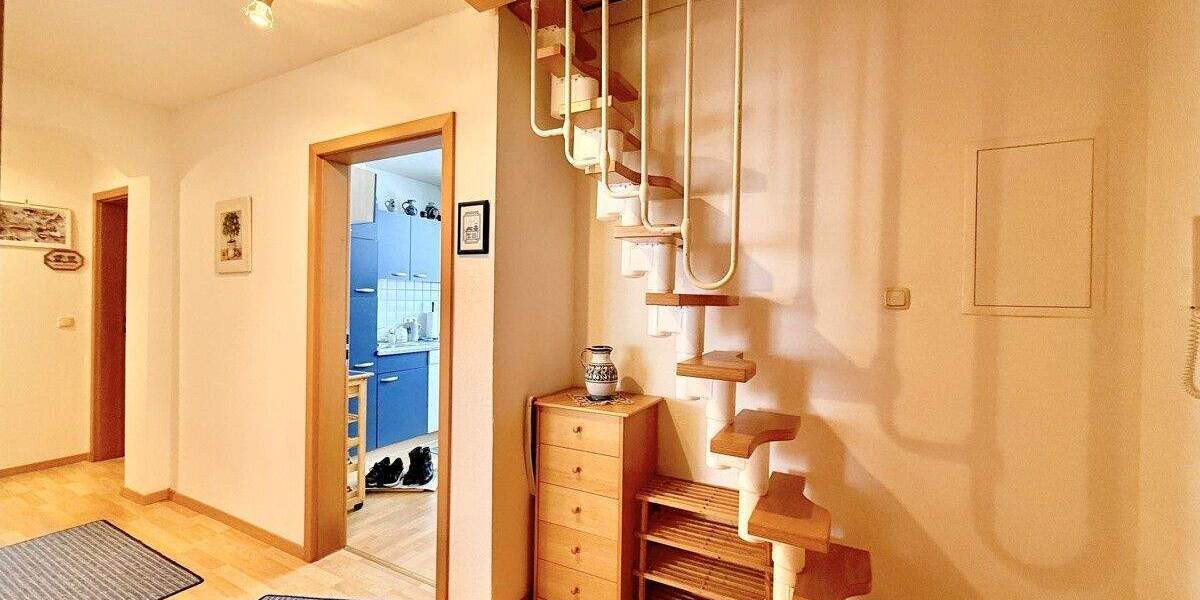 Etagenwohnung Wiesau - 6 Zimmer, 88 m&sup2;, 149.000&euro; | Angebot:25167413