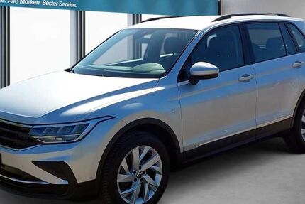 VW Tiguan 51.404 km 27.590 &euro; Bad Salzuflen 32105
