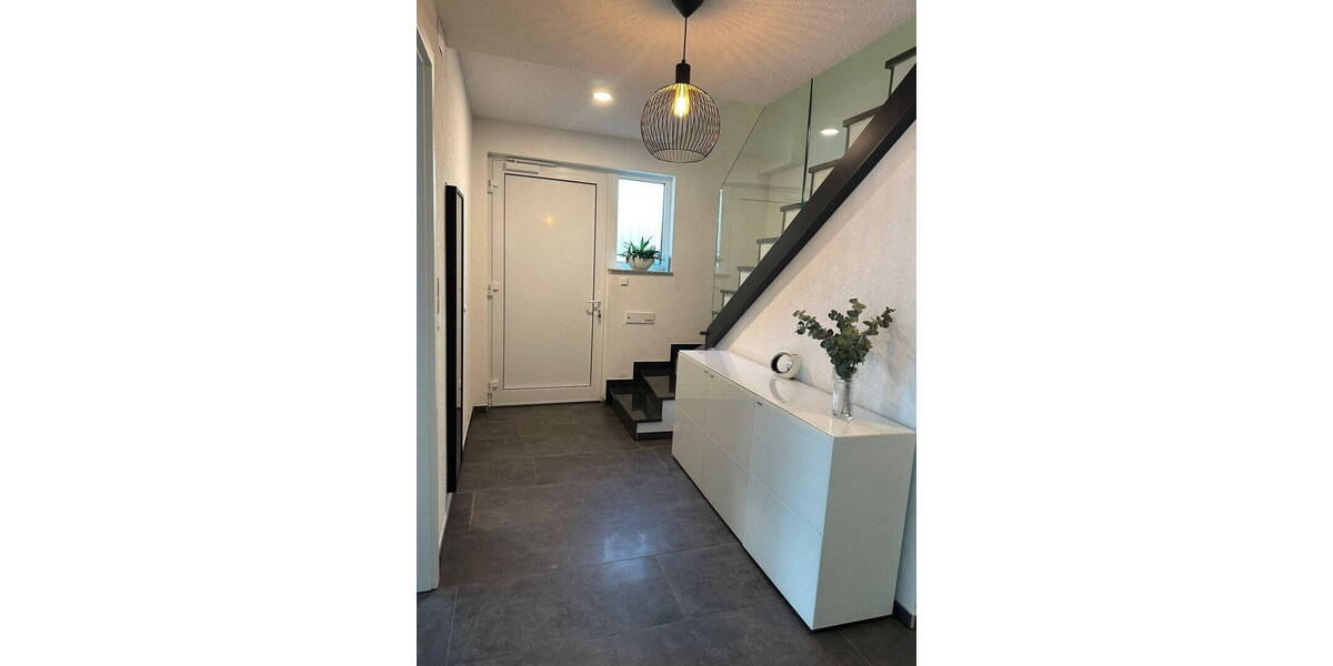 Einfamilienhaus Nürtingen - 6 Zimmer, 154 m&sup2;, 845.000&euro; | Angebot:26486638