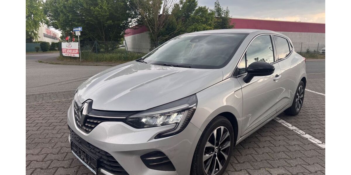 Renault Clio 99.000 km 12.300 &euro; Gernsheim 64579