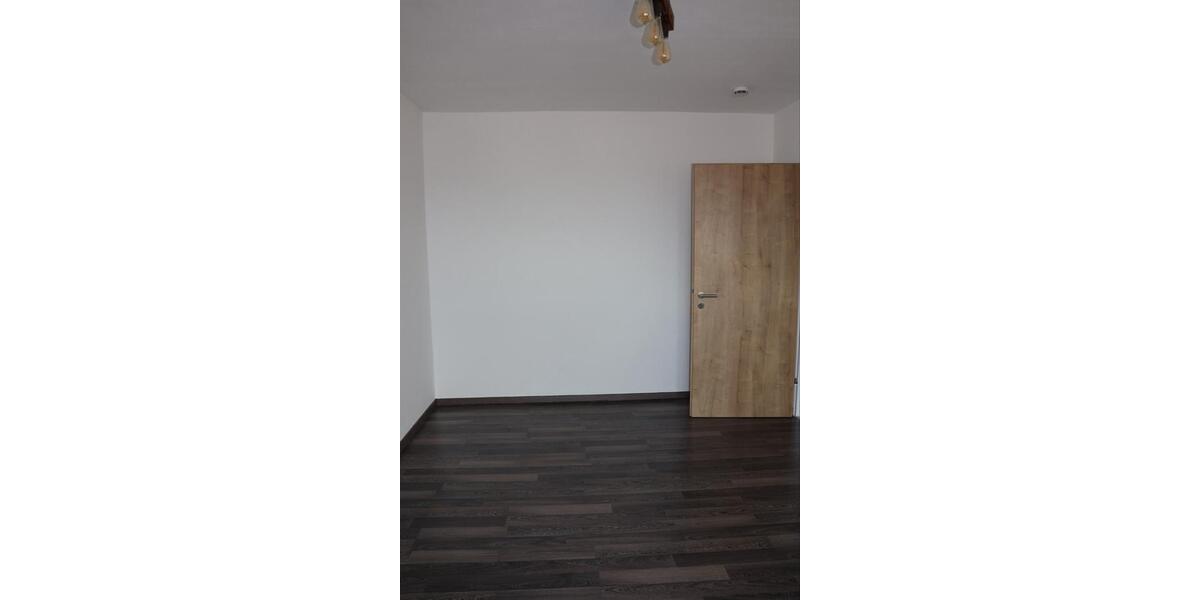 Etagenwohnung Burghausen - 2 Zimmer, 63 m&sup2;, 1.050&euro; | Angebot:26701510