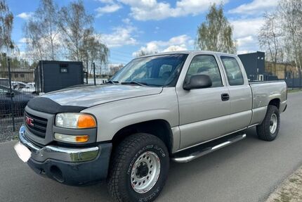 GMC Sierra