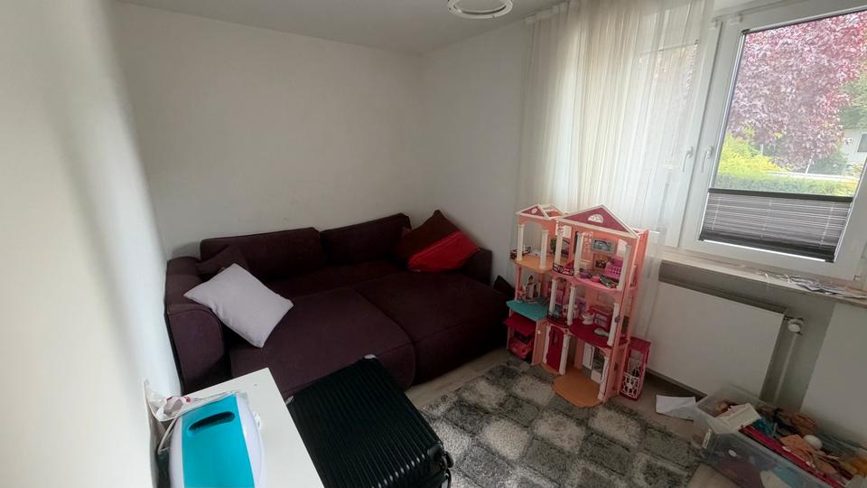 Einfamilienhaus Rellingen - 6 Zimmer, 170 m&sup2;, 6.000&euro; | Angebot:27636003