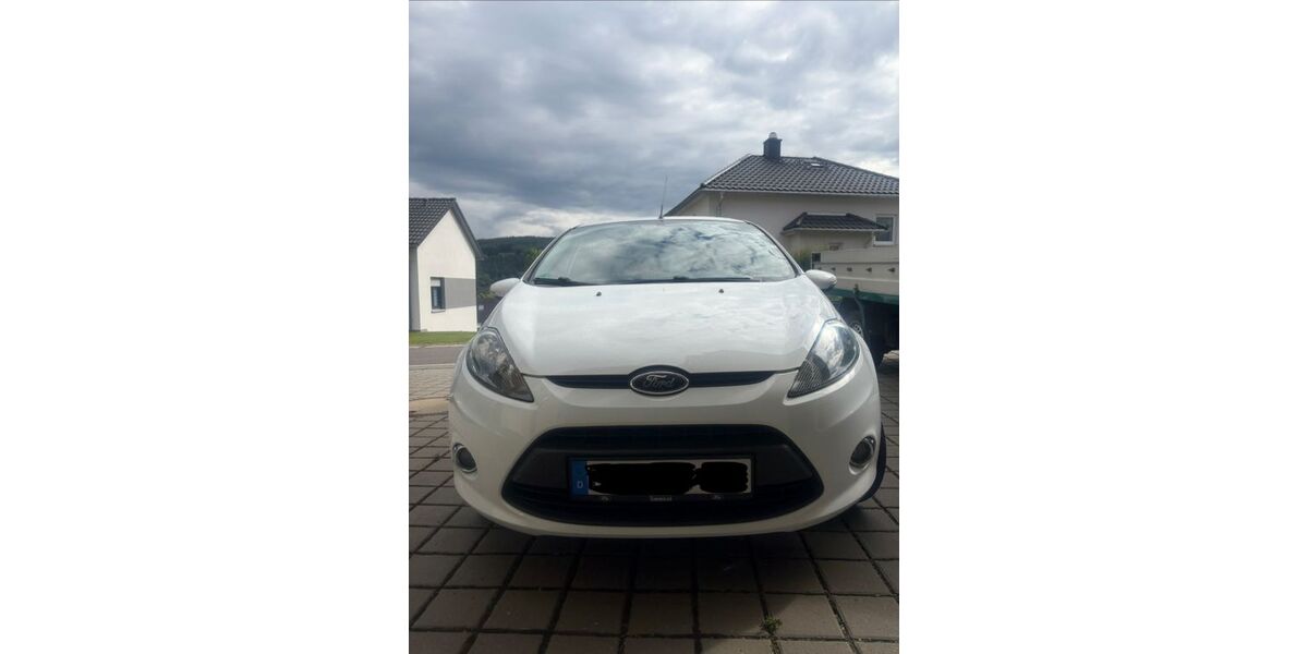 Ford Fiesta 90.776 km 4.900 &euro; Aue-Bad Schlema 08280