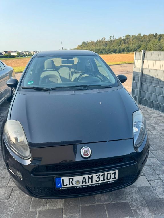 Fiat Punto 157.000 km 3.200 € Ringsheim 77975